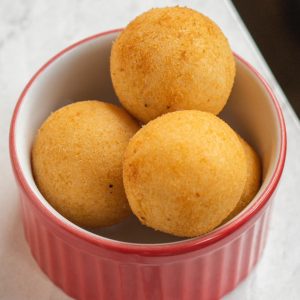 Bolinha de Queijo