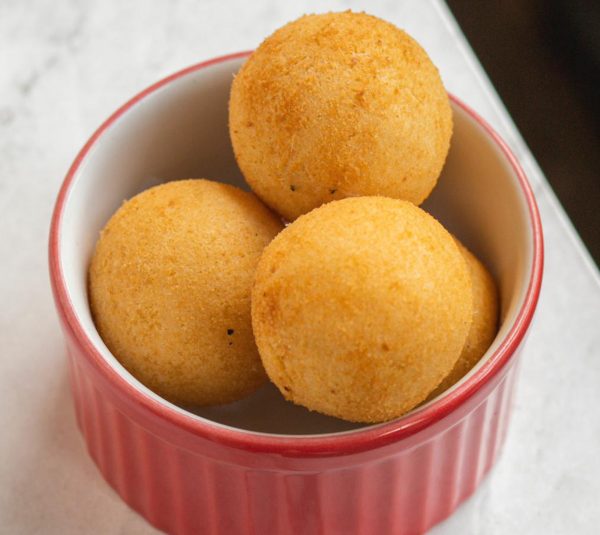 Bolinha de Queijo